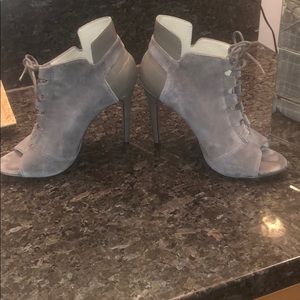 Pour La Victoire gray high heel ankle booties.